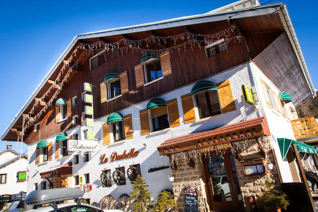 Hotel Restaurant La Darbella เลรูส ภายนอก รูปภาพ